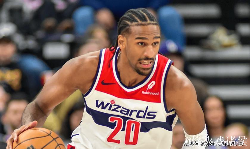 本赛季场均得分15以上的二年级新秀：仅卡斯尔与萨尔入选