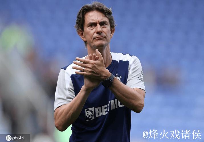 弗兰克遭俱乐部内部质疑,但热刺暂未认真考虑换帅 弗兰克遭俱乐部内部质疑,但热刺暂未认真考虑换帅